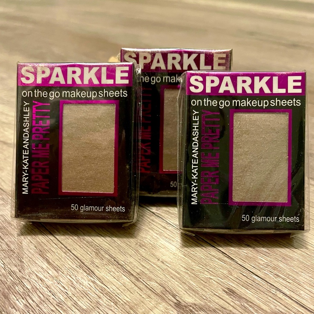 Mary Kate and Ashley On the Go Gold Sparkle Makeup Sheets